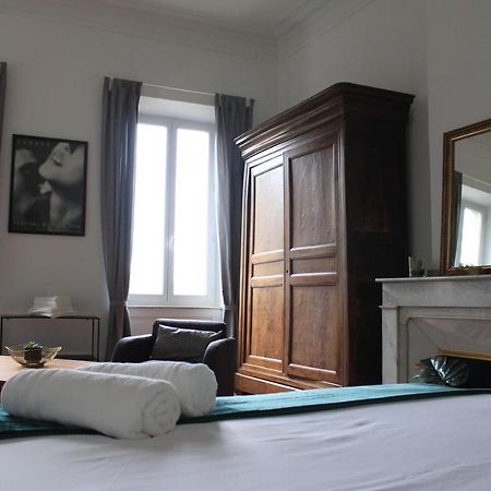Paul Sabatier-T1-Vue Sur Jardin-Luxe-Wifi-Fi-Velo Apartment Castelnaudary Ngoại thất bức ảnh